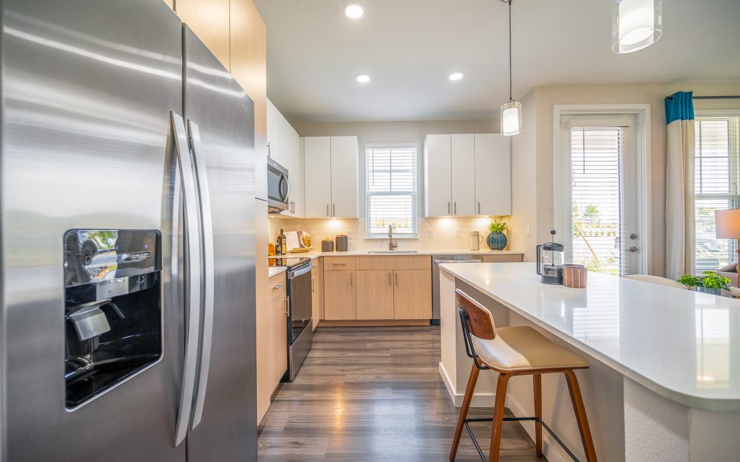 Enhancing Real Estate Imagery: The Art of Editing with Adobe Lightroom and Photoshop by Jose Barrios